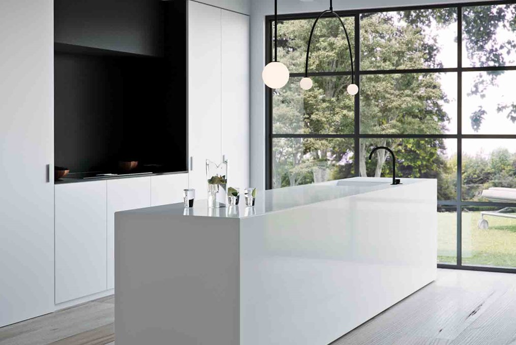 Столешница Caesarstone Vivid White 1111