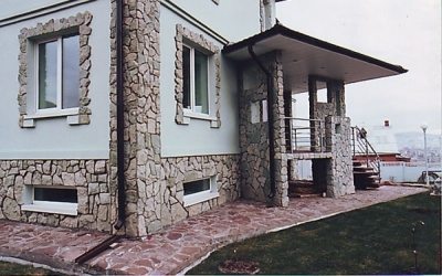 Декоративный камень дома (70 фото)