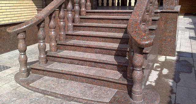 Крыльцо из камня